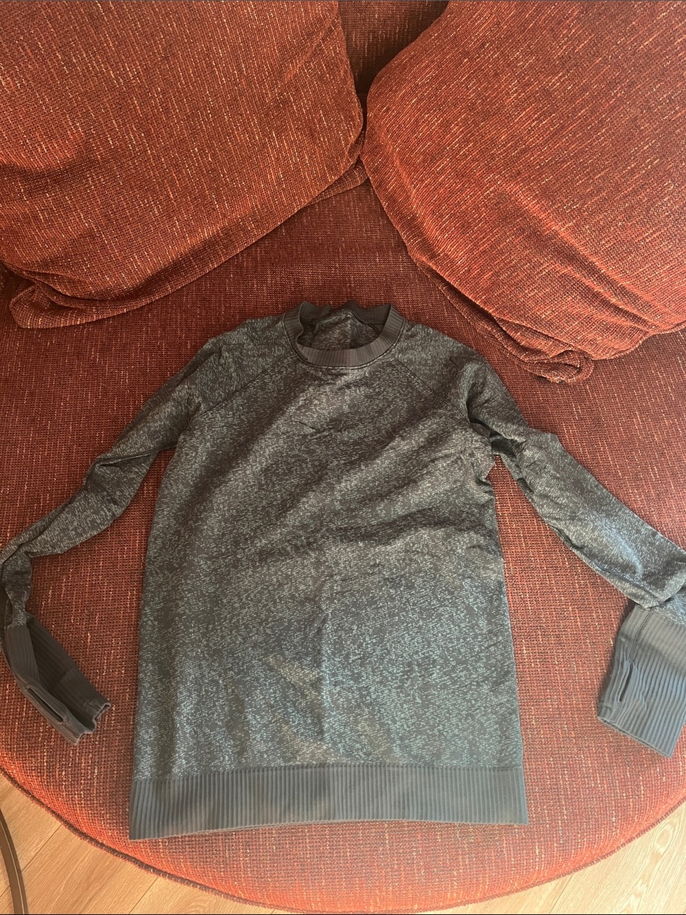 Women’s Grey Lululemon long sleeve